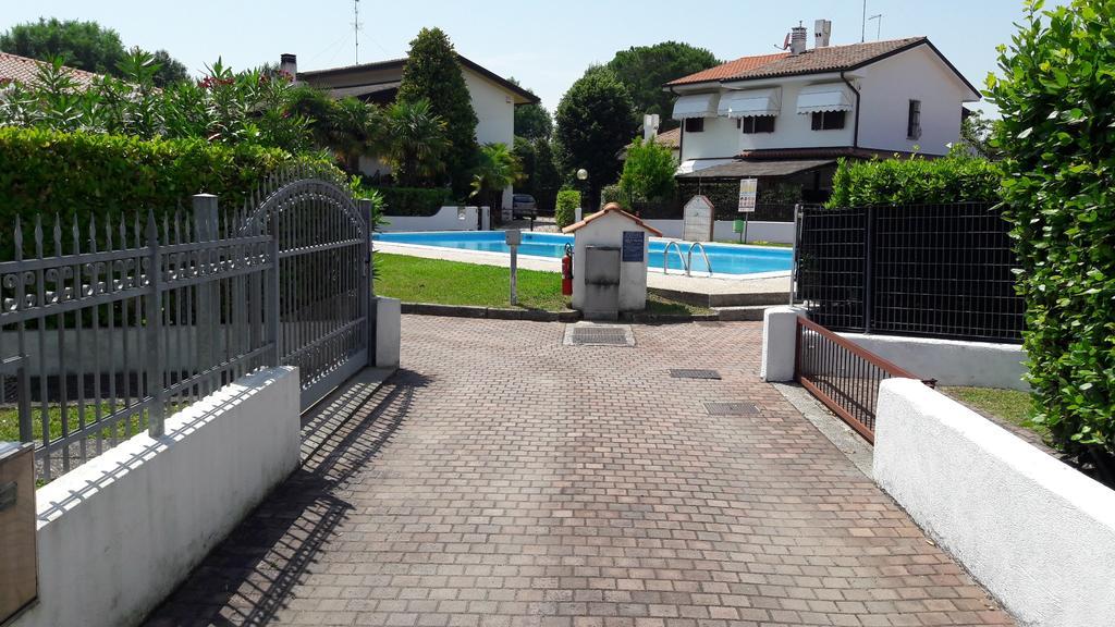 Villa Дуна-Верде Экстерьер фото